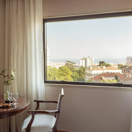 Dom Pedro Hotel, A Member Of Radisson Individuals 5* Lisbon