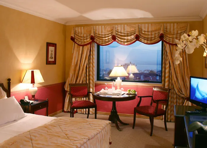 Dom Pedro Hotel, A Member Of Radisson Individuals 5* Lisboa